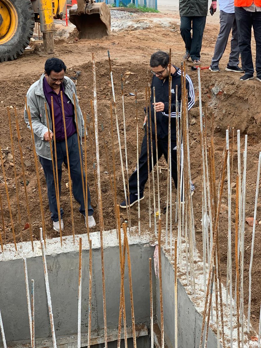 Today's Inspection (23.07.24) at Moosapet and Kukatpally Circle.
1) Inspection of works to be taken up at V V Nagar Colony, Kukatpally 
2) Inspection of lakes pertaining to moosapet and Kukatpally Circles.
3) Water stagnation points in Kukatpally Circle.