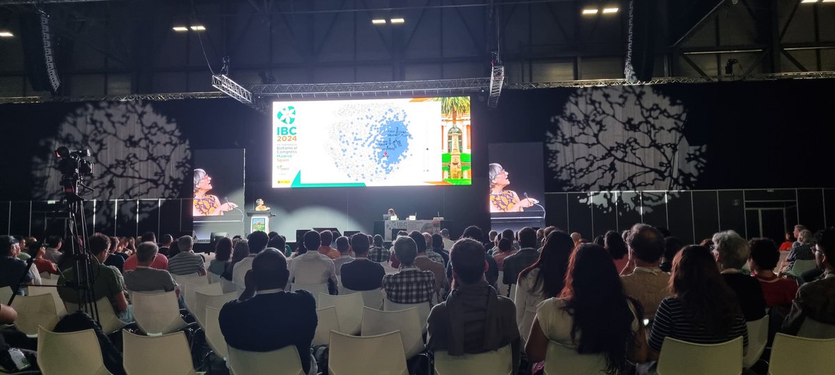 Mario Coiro, @Lepidodendron@ecoevo.social tweet media