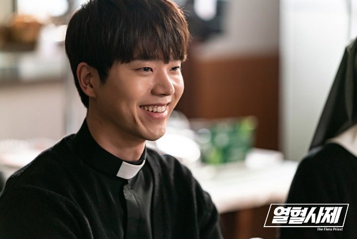 '열혈사제2' 돌아온다…전성우 "김남길과 재회, 호흡 좋아" [엑's 인터뷰]
naver.me/5MVulmxj