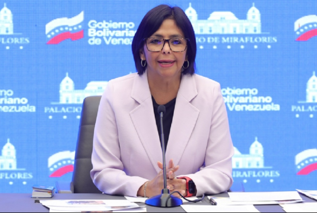 PartidoPSUV's tweet photo. Vicepresidenta Delcy Rodríguez instala mesas de trabajo sobre Ley Antibloqueo
https://t.co/BPzHIRmQhV https://t.co/usQkzINl6M