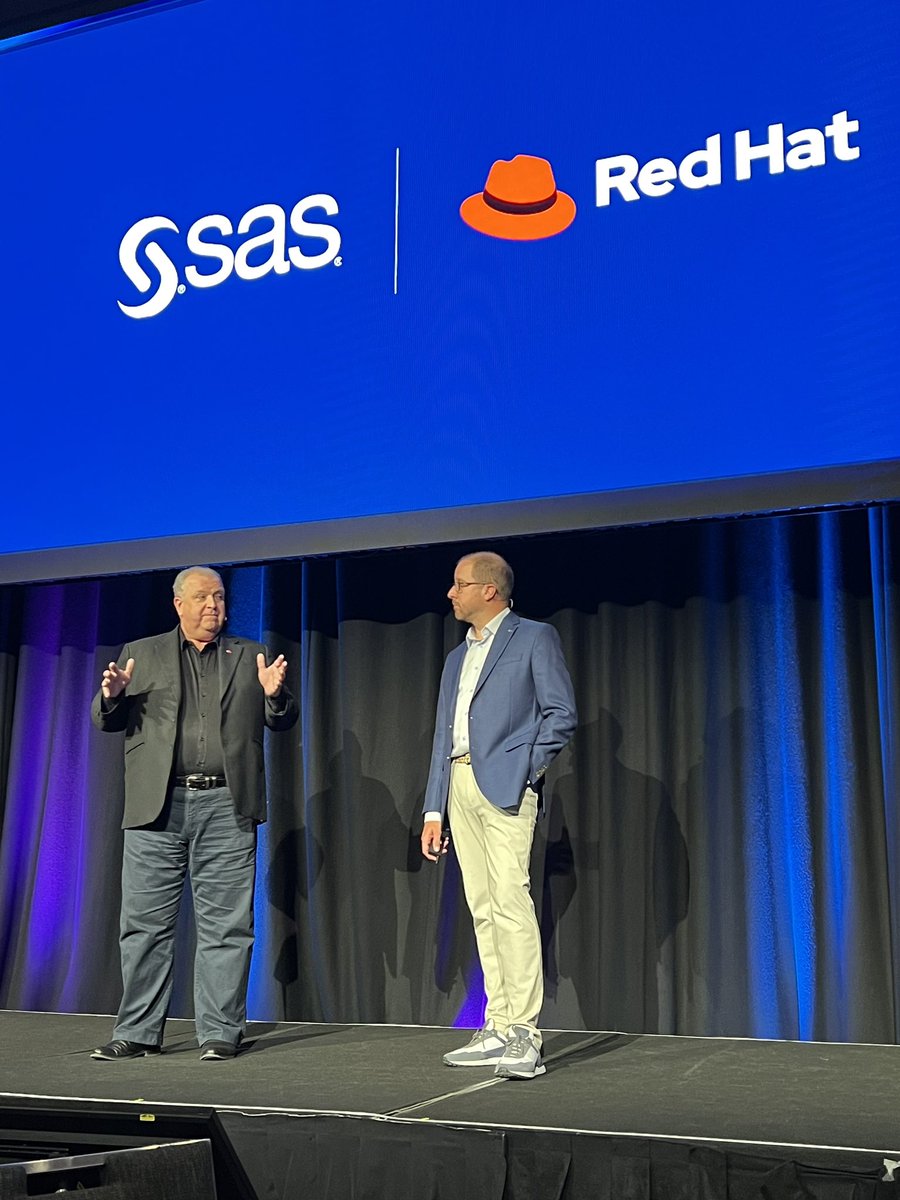 HomesAtMetacoda's tweet image. “No one partner can do it all” … work with customers, vendors and partners together says @GarryJGray from @RedHat at @sas_anz #SASInnovateOnTour

#SASpartners #SAS #SASviya @SASsoftware