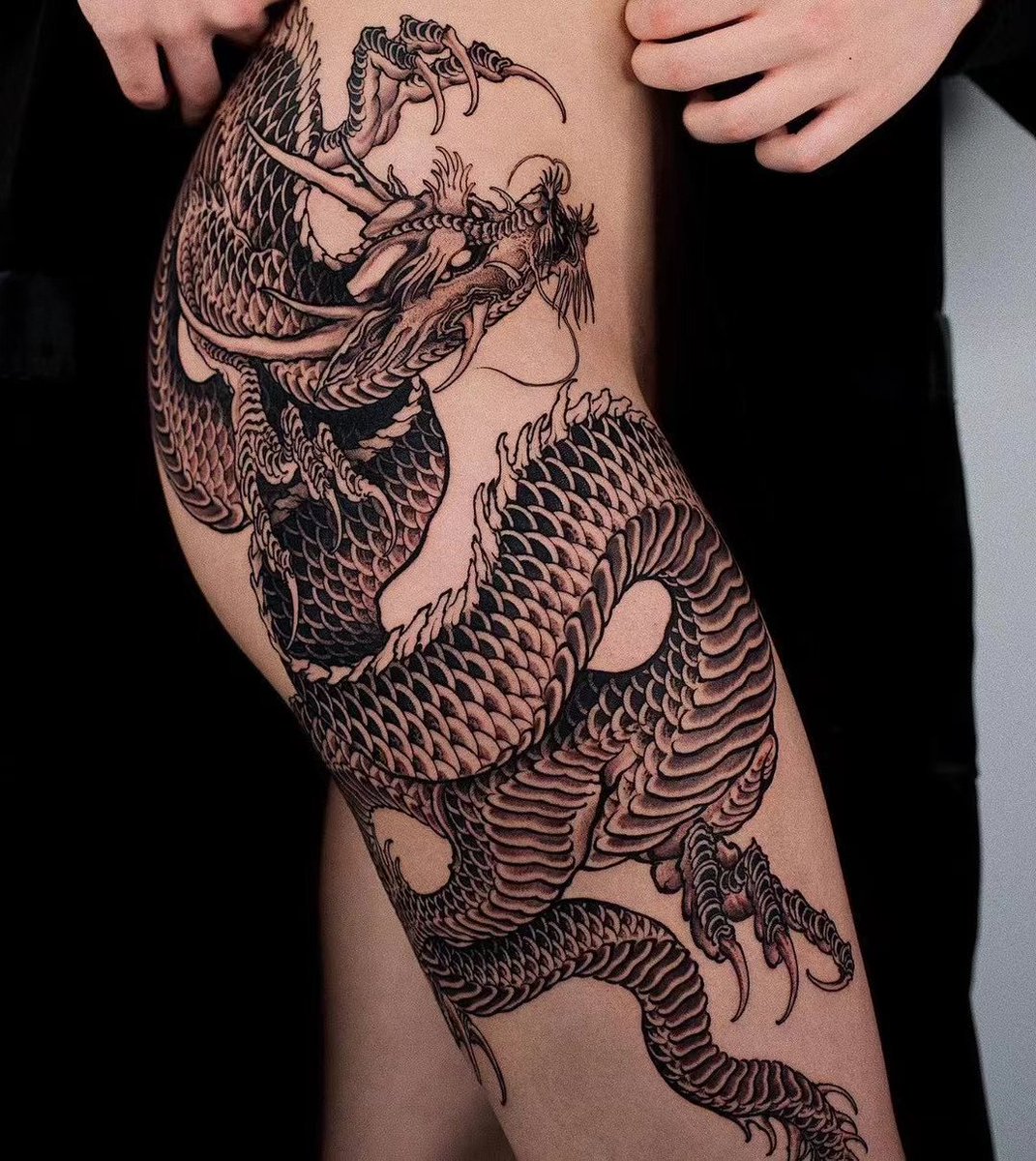 ta990716's tweet photo. 起床打飞机了#纹身#私处纹身#云南#tattoo#保山#0875#施甸#母狗#tattoos https://t.co/7ryojkIYjP