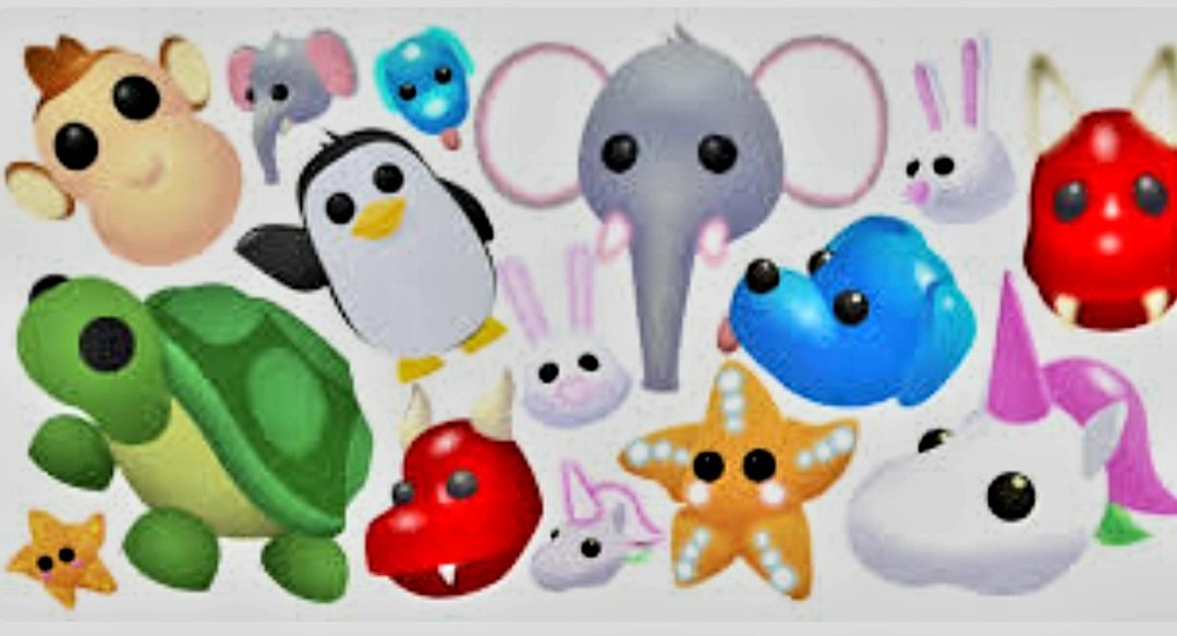 I will be picking the 2 Winner's Friday! They will receive their Dream Pet or Dream Item.  Don't forget to post them in your Pfp comment.  Good luck, everyone! 🤗💛❤️