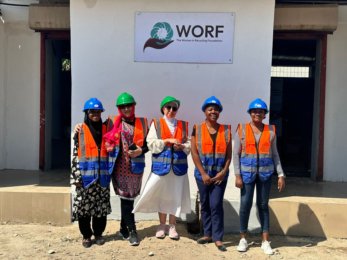 🌍✨ We're thrilled to announce an incredible project with these amazing women! Together with <a href="/TikaTurkey/">Tika, Turkey</a> and #women_in_recycling_foundation (worf)we'll protect the environment and empower women! ♻️💪 💚🌱
#ZeroWaste #WomenEmpowerment #Sustainability #ExcitingUpdates #EcoFriendly