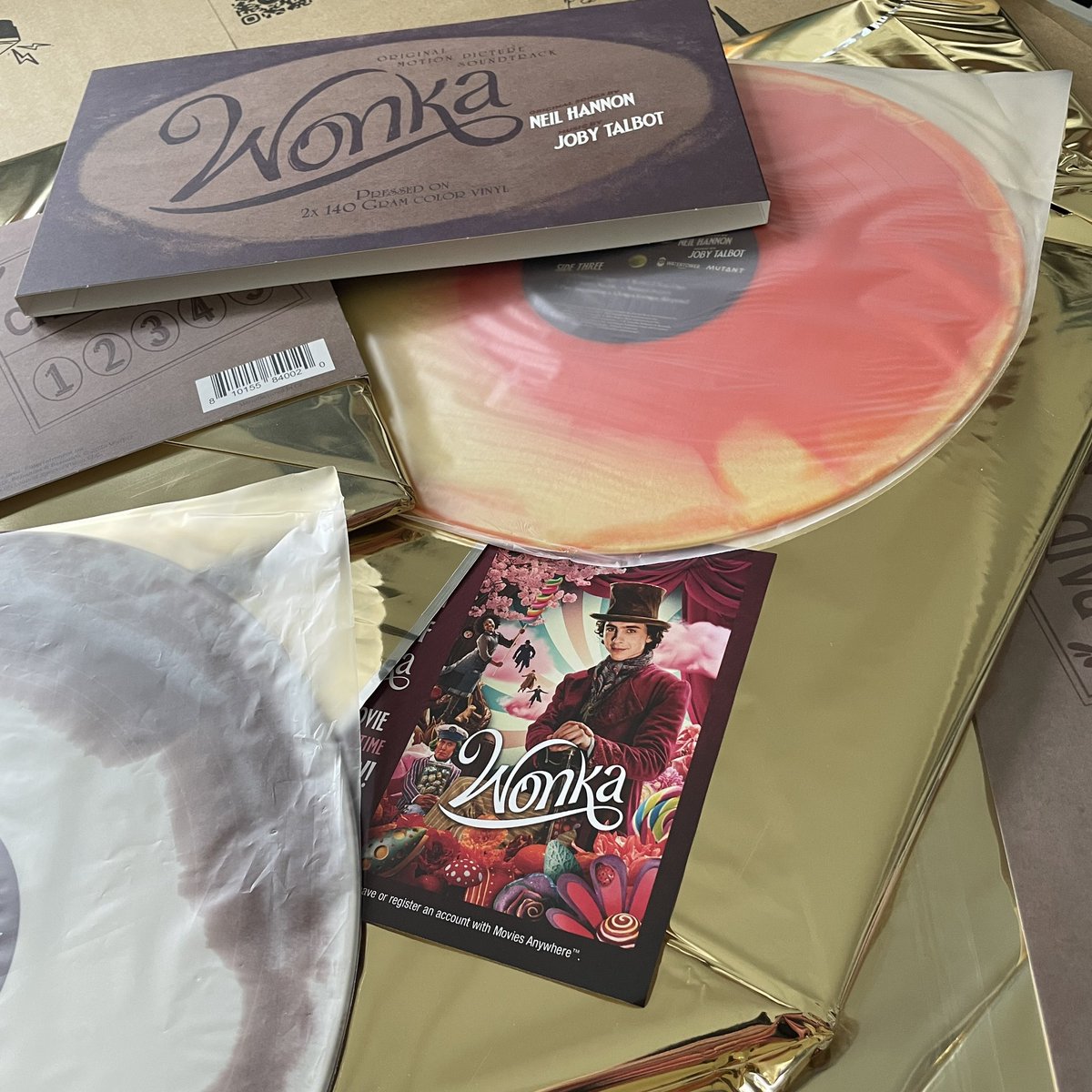 recordrecordth's tweet photo. มาแกะ ช็อคโกแลตกัน!
OST - WONKA
Original Motion Picture Soundtrack
Neil Hannon and Joby Talbot
Exclusive Gold Foil Wrap
Line : @recordrecord.th
#recordrecordth #Vinyl #ขายแผ่นเสียง #แผ่นเสียง #แผ่นเสียงมือสอง #เพลง #ไวนิล https://t.co/pt806jNWLt