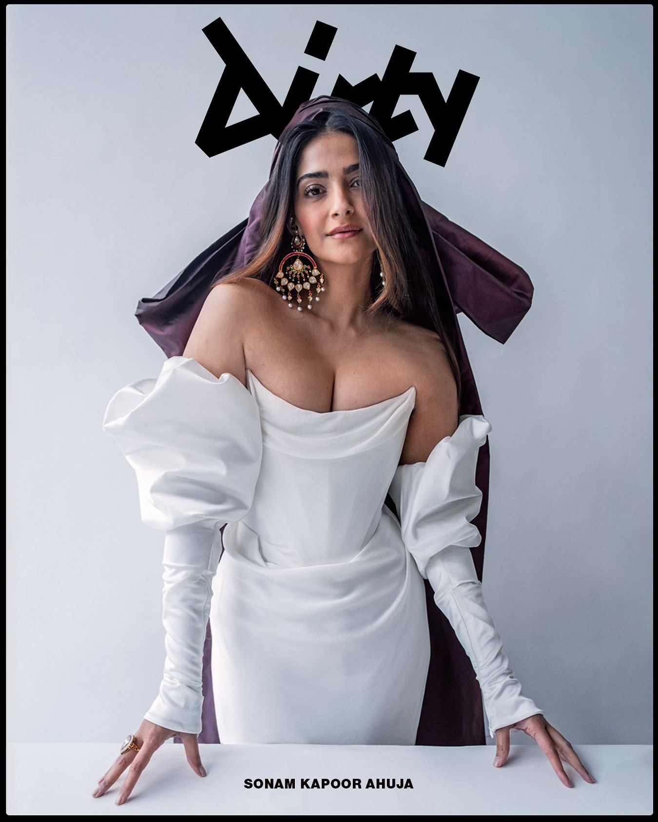 GTJYKj0agAEsk25?format=jpg&name=large