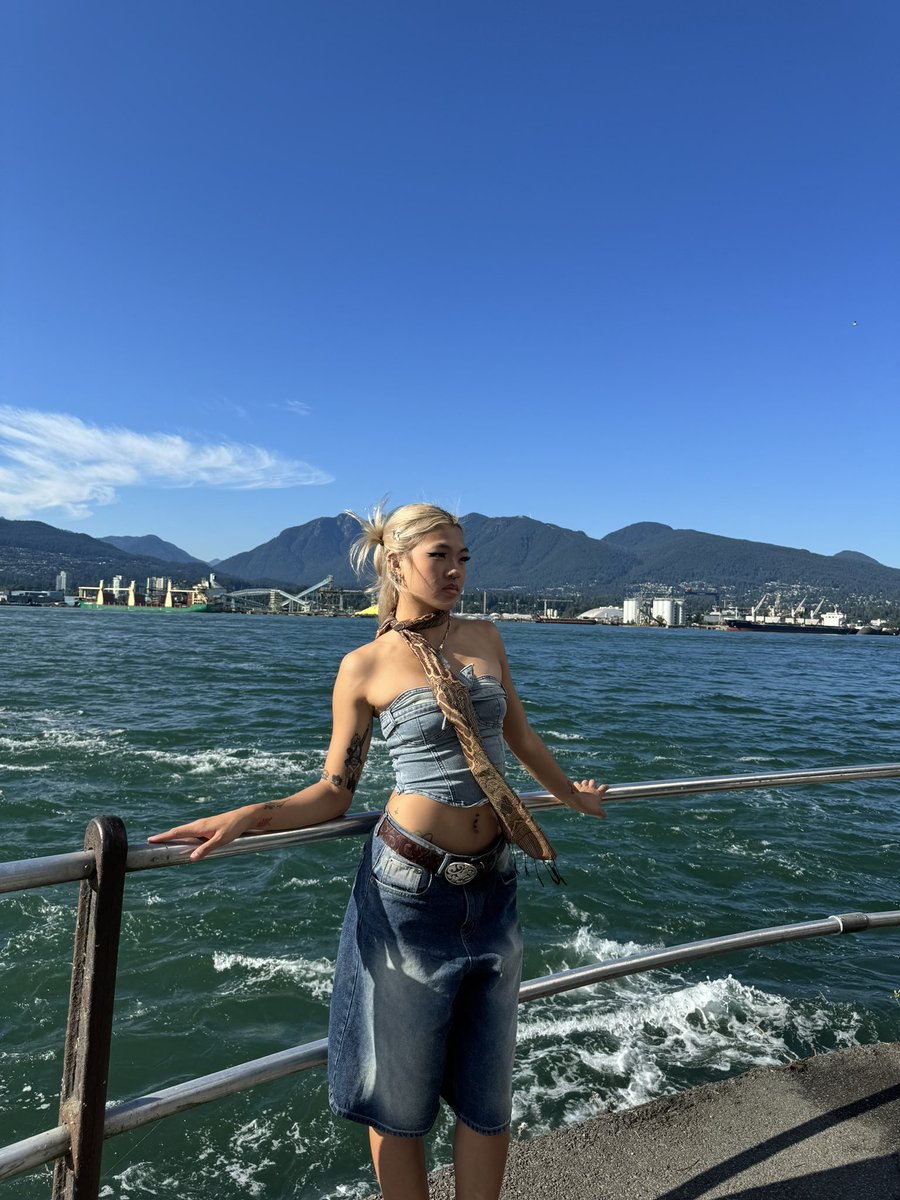 small top big shorts combo