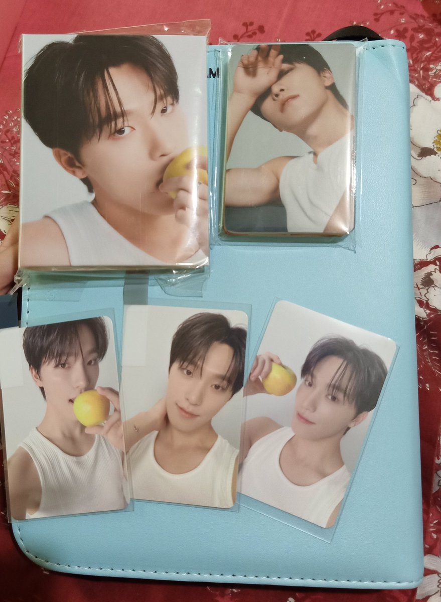 dinomaknaelle's tweet photo. #maLEIGHayamails

ANG POGI KONG MAHAL UMUWI ULIT!! 

THANK YOU SO MU— @xxjungkookie for the smooth transaction and pagpapauwi ni dino to me eueueueu 🥹🫶
#xxfeedbacks

special mention ka aking teluk na eabab @seasamesyrup_ sa pagbudol ng steal fries 😚🫶 https://t.co/XEQS8okLVZ