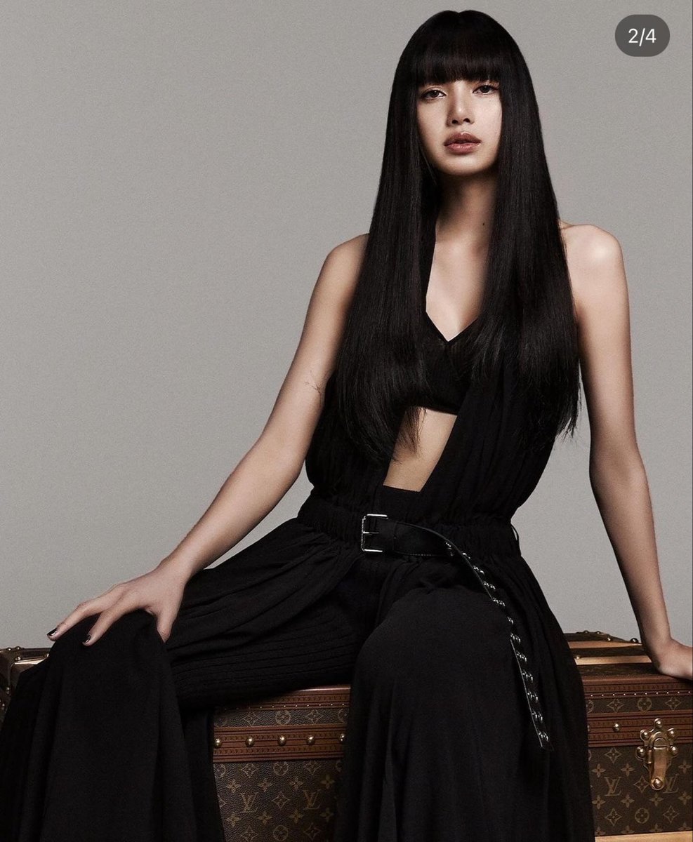 คุณคะะ ไม่เล่นค่ะ 🫠🫠
#LISAxLOUISVUITTON