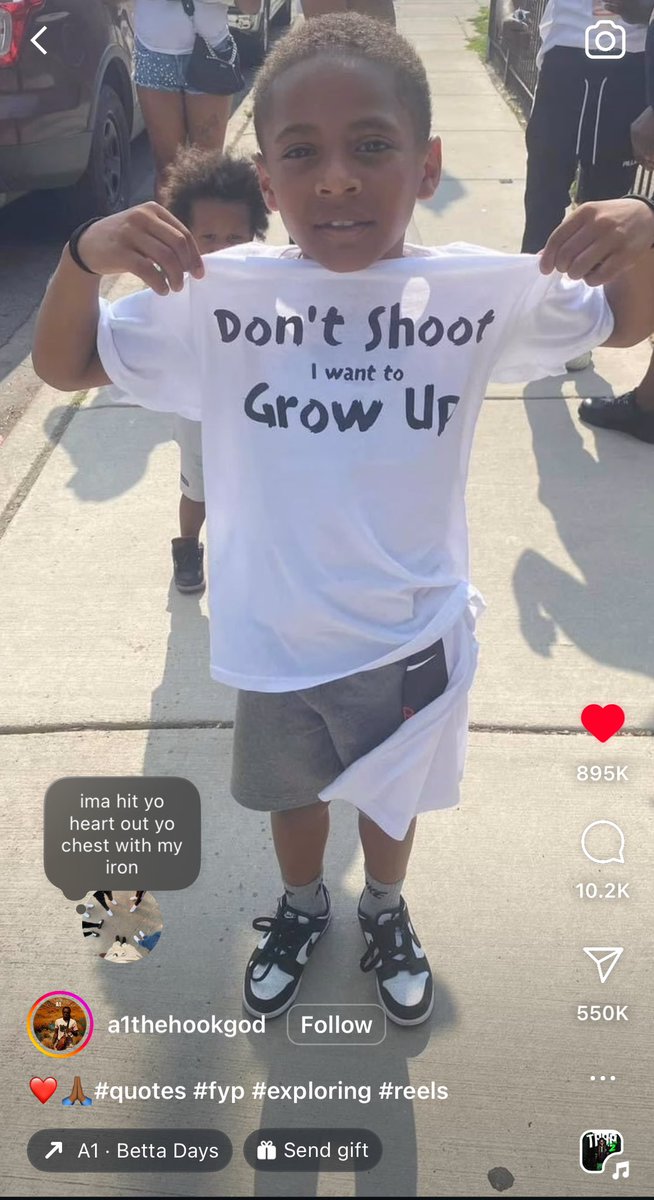 s3xcbratt's tweet photo. You know…black people…. https://t.co/glVI5ZoJqs