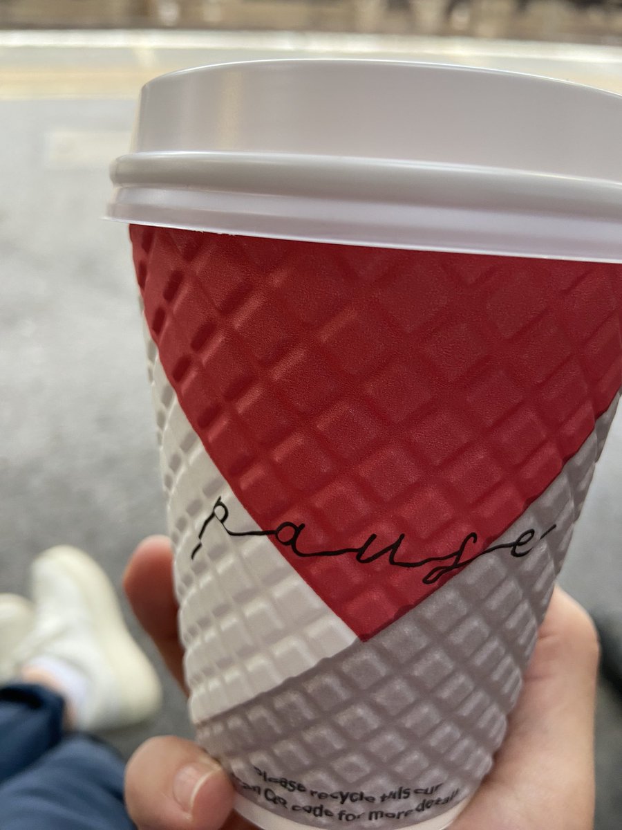 Pause… a delayed train isn’t so bad is it? #coffeeneeded #LondonCalling