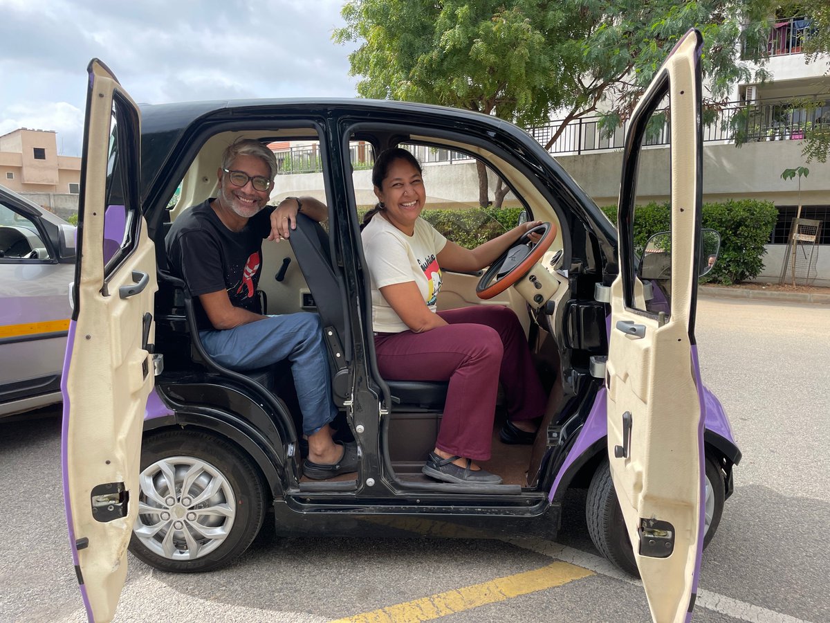 wings_ev's tweet photo. @sniyogy, it was wonderful to have you over for a zippy test drive with tight turns!
Thank you for being an early customer; it means a lot to an early stage startup like us that is trying to build a revolutionary new kind of a vehicle in India!
#microcars #TheUltimateCityRide https://t.co/UaiFsTFnVd