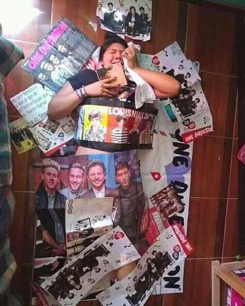 Te imaginas estar hablando mal de mi, mientras yo estoy así:

#14YearsOfOneDirection