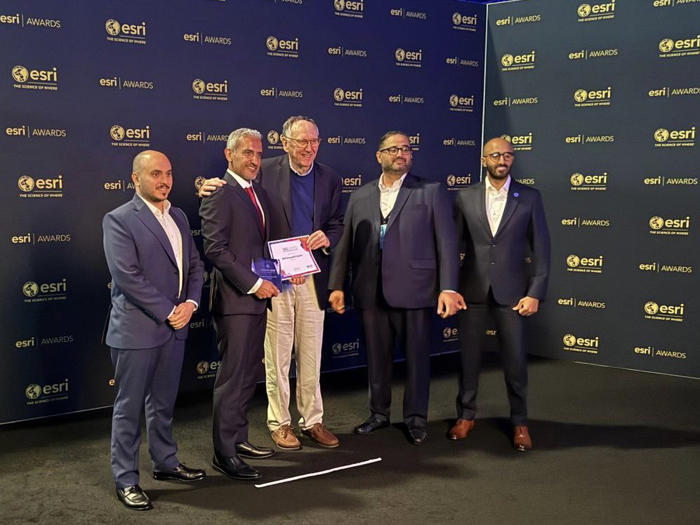 EsriSaudi's tweet photo. The @RERSaudi won the Special Achievement in GIS Award (Esri’s SAG Award) for their outstanding implementation of Esri technology. During #EsriUC2024, Dr. Mohamed Al Solaiman, CEO of RER, proudly received the award, marking a significant success story in Saudi Arabia.

#Esri #GIS https://t.co/KpDtt9q32s