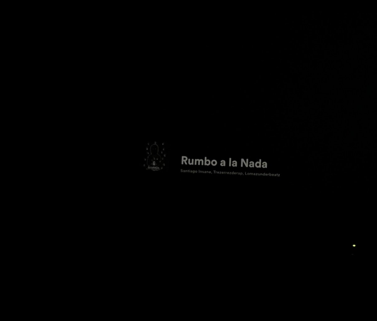Hasta cuando me voy rumbo a la nada termino encontrando algo… 🌙