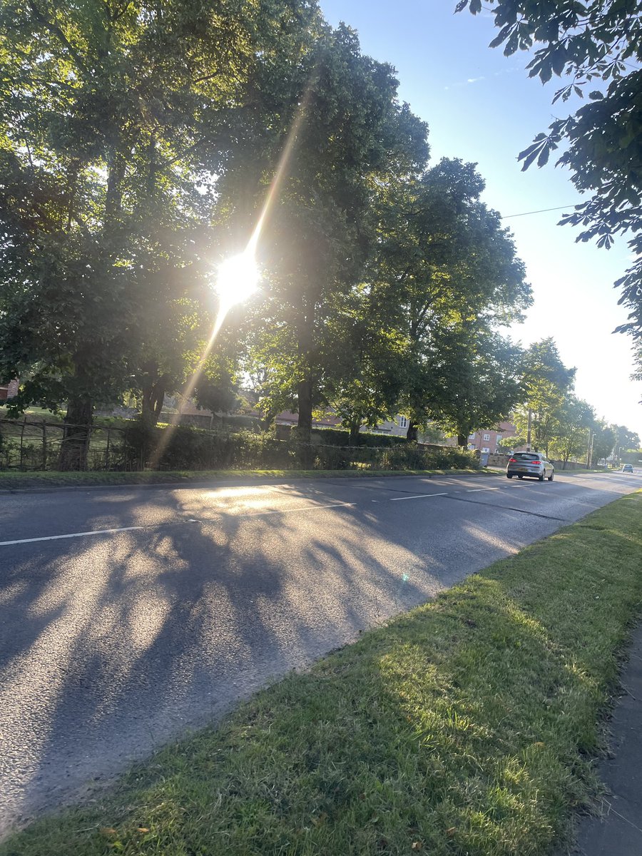 helensugden's tweet photo. I’ve done it- finished the C25K (again!) harder this time due to other stuff depleting my energy, but I’ve kept going, set the alarm (5.30am 😩) now to try and get to 10k- might need help! 
When you think you can’t, try it- you might be surprised! https://t.co/2QjxbNKT1N