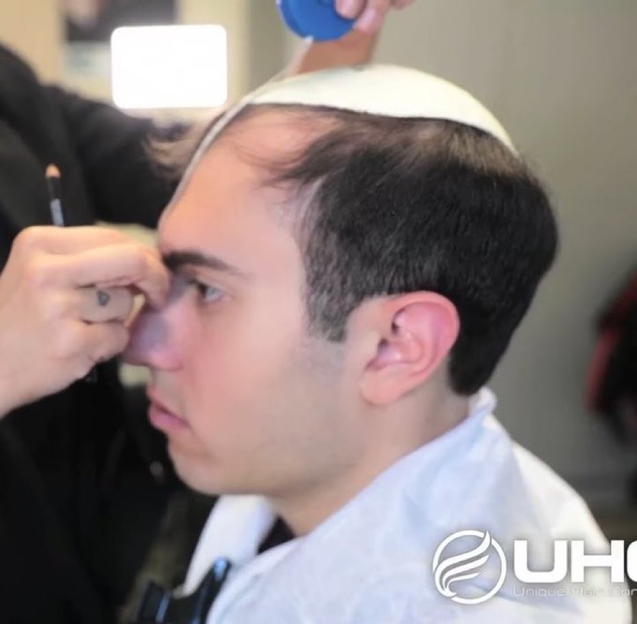 P_Kallioniemi's tweet image. Remember that Donald Trump&apos;s social media support is as fake as @JoeyMannarinoUS&apos;s hairline.

Speaking of Joey, he was recently caught pretending to be a strong black woman who opposes Kamala Harris, but forgot to switch accounts.

These people ALWAYS lie.