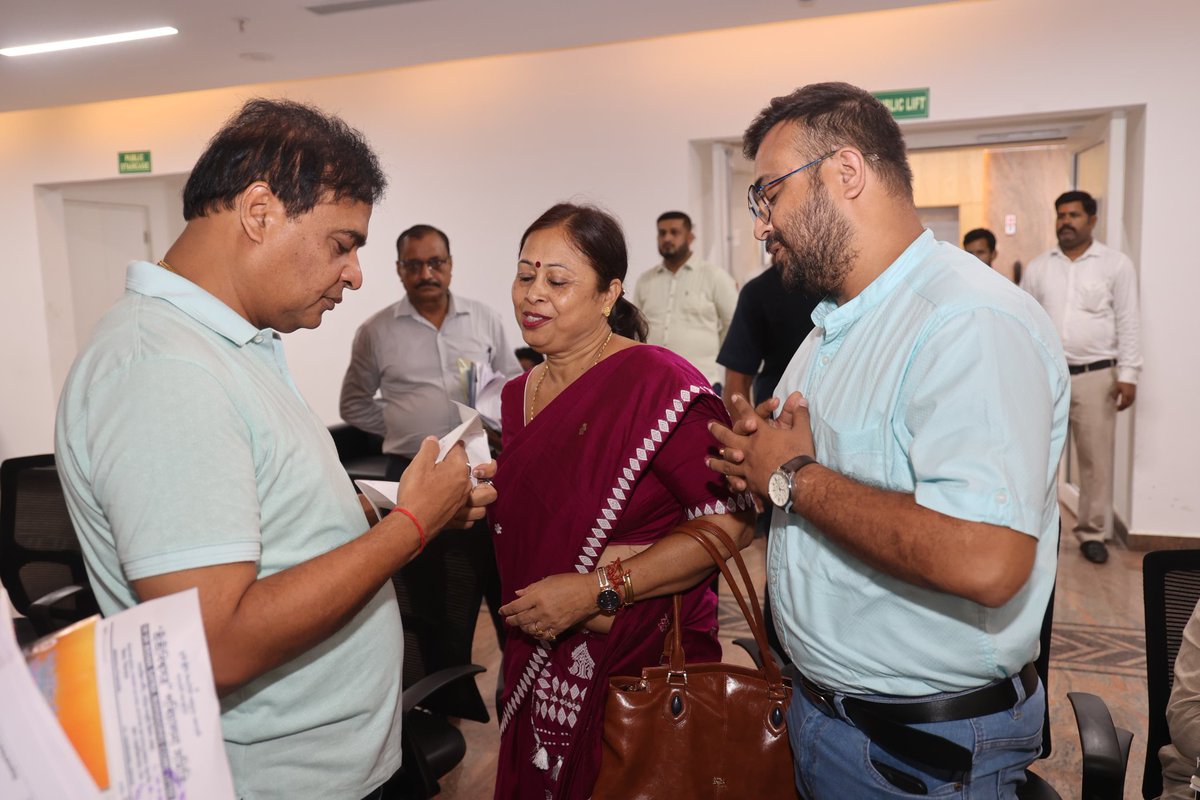 Meeting You was like the greatest blessing in my life.. With HCM Of Assam <a href="/himantabiswa/">Himanta Biswa Sarma</a> Sir..🙏