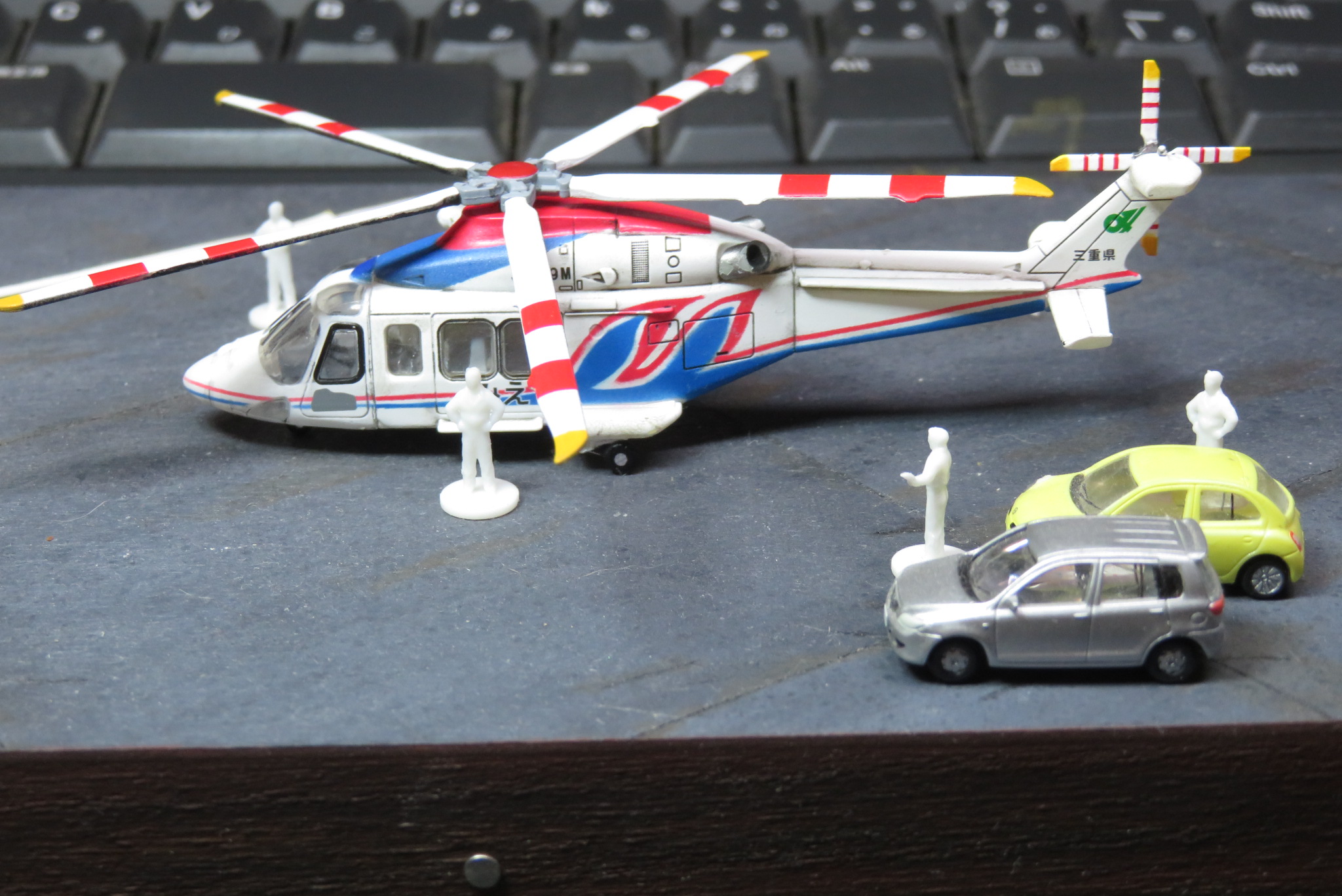 航空機・ヘリコプター poyonpoyon mqdefault.jpg