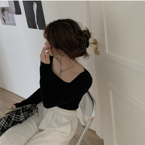 เสื้อเอวลอยคอเหลี่ยม แขนยาวเข้ารูป ! 

พิกัด : s.lazada.co.th/s.LYSN4?cc

#เสื้อผ้า 🌟👕 #สวยเฉี่ยว