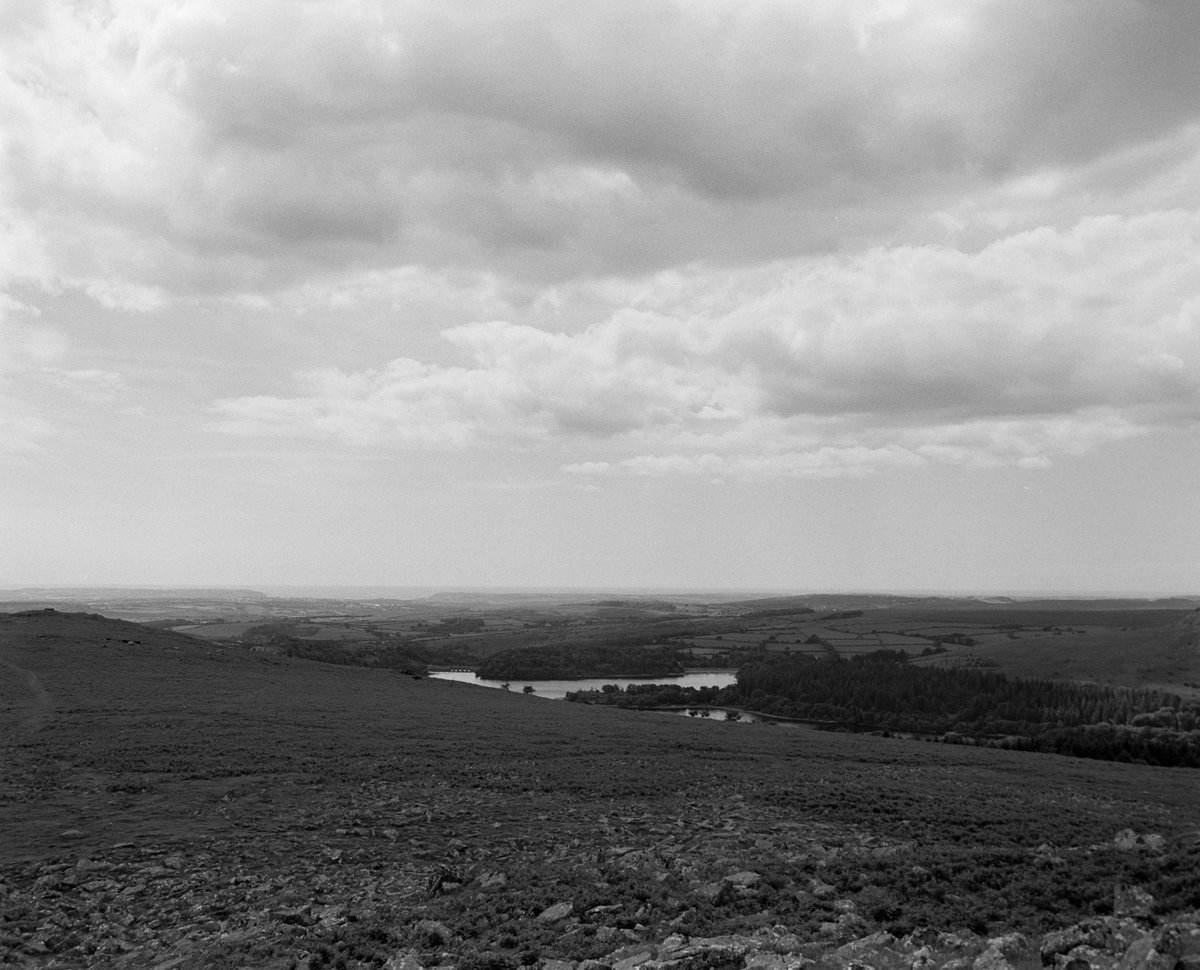 Finally developed and scanned my first roll from the RB67.
Tri-x @ 200 (I think I developed it in Ilford ID-11 1+1) #believeinfilm