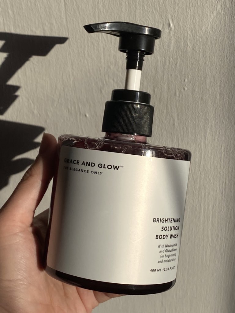 the person💁🏻‍♀️                        her bodywash 🫧🛀