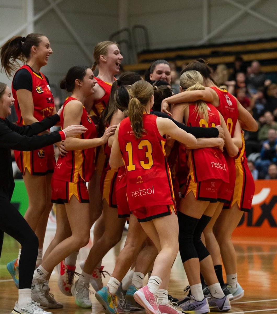 Grateful for this team, club and opportunity! 2024 was a ride and I loved every minute of it! The enjoyment, laughs and connections made this season one of the best! Bring on 2025 <a href="/MELB_TIGERS/">MELBOURNE TIGERS</a> <a href="/NBL1/">NBL1</a> 

#chopwoodcarrywater 🐯🐯