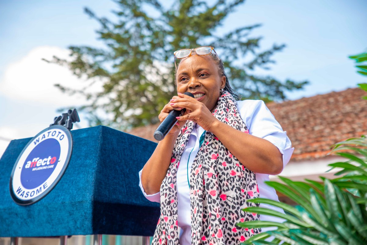 affectokenya's tweet image. At Affecto, we are immensely grateful to @mercyigoki  a renowned educationist, for her outstanding contributions to the Affecto Foundation's Career Day Workshop at Karima Girls on July 13th, 2024.