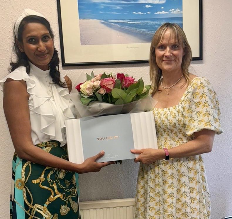 CCSLOUGH's tweet image. Mel, thank you and congratulations for 20 years of service! #caresupportworker #carer #crossroadscareslough