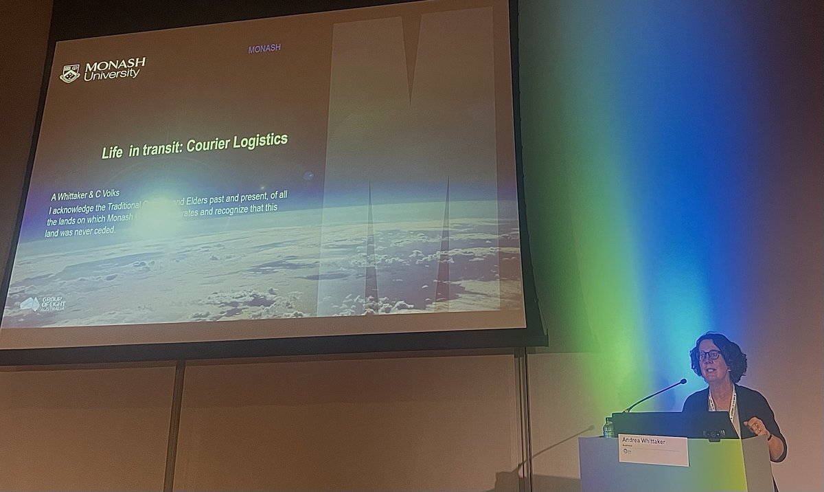 volks_cal's tweet photo. Presenting the next level of the research with couriers carrying oocytes; sperm and embryos ESHRE pre Congress workshop 2024 https://t.co/VpRQJ0VM2K