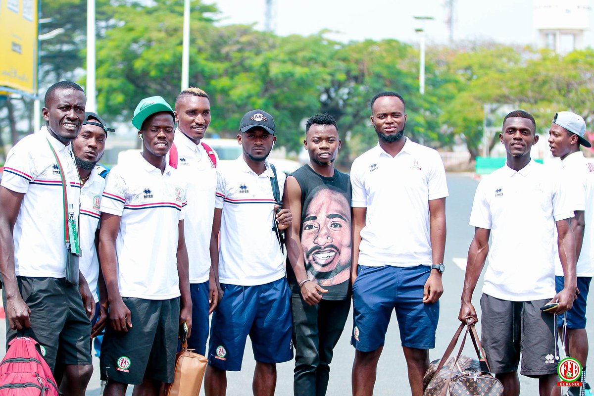 intambazacu's tweet photo. Umugwi nserukiragihugu Intamba mu rugamba wa Beach Soccer wafashe indege werekeza mu gihugu ca Malawi aho bagiye gukina urukino rwo gusubiriza mu nkino zo gukurakuranamwo zp kurondera itike yo kwitabira inkino z'igikombe ca Afrika kizobera mu Misiri. https://t.co/iAkfoeHEZU