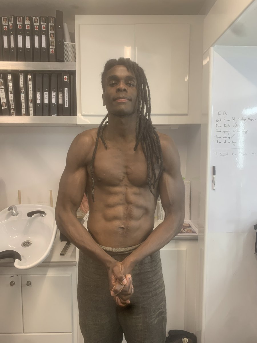 Workout routine: running from dragons 🐉