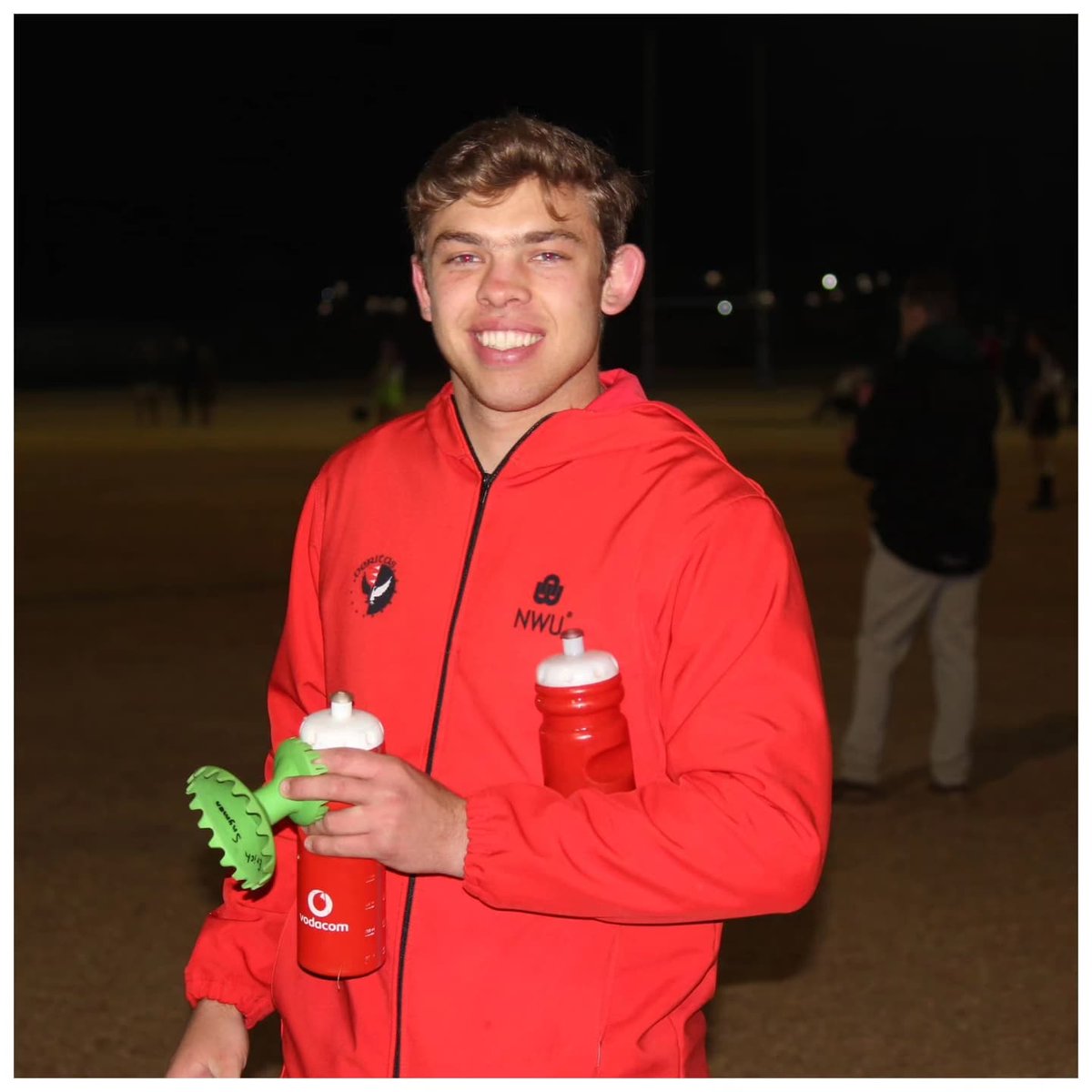 𝐑𝐔𝐆𝐁𝐘🦅 

A Veritas man gives it his all everytime he steps unto the field! 

Tas-Tas🦅 

The Eagle Flies Alone.
Die Arend Vlieg Alleen.
Ntsu e fofa e le nngwe. 

#NWU
#MyNWU
#NWUStudent
#NWUPukke
#NWUFam
#Veriboys
#NWUVeritas