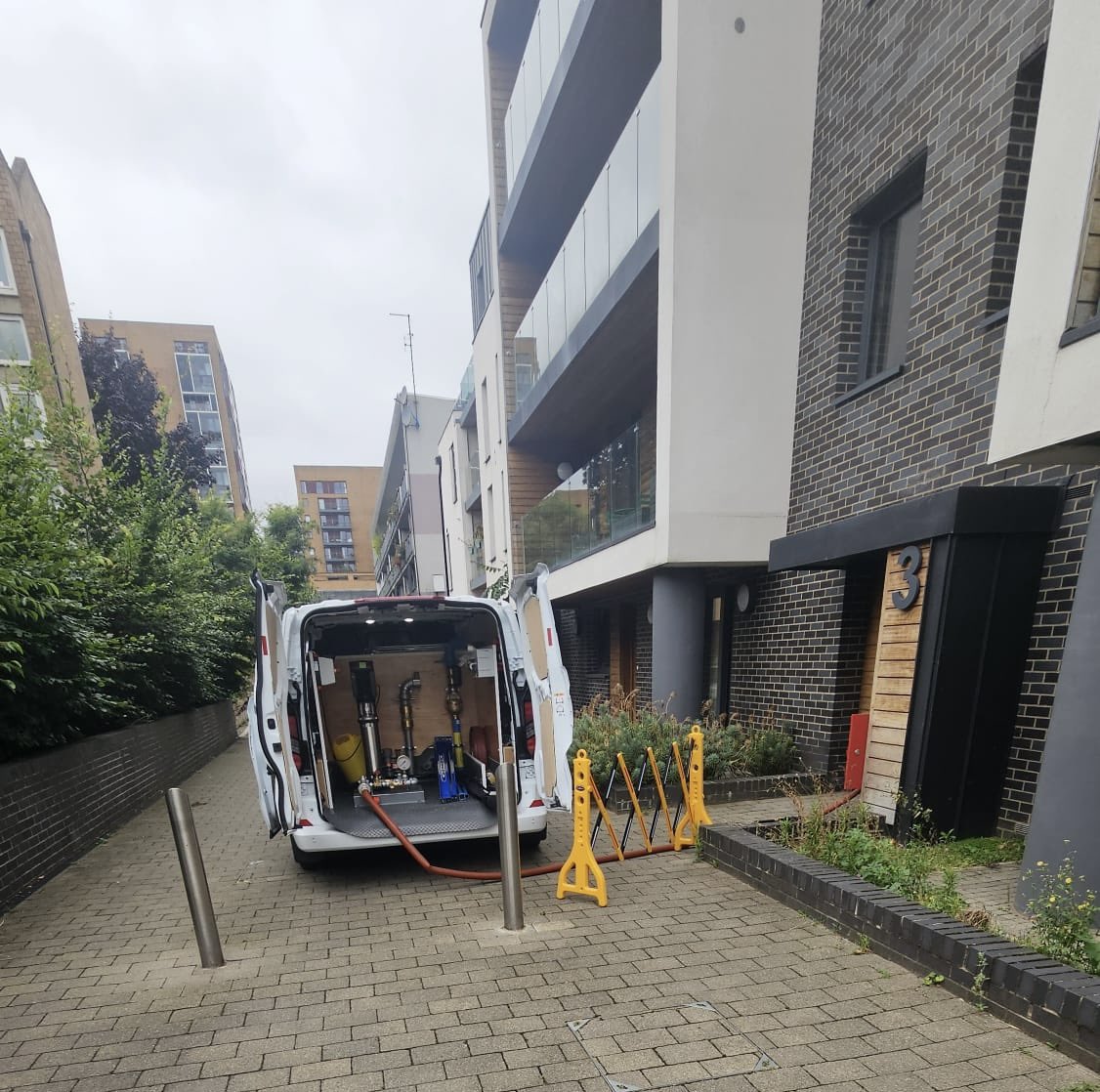 Future_Grp's tweet image. Another day… another DRY RISER WET TEST complete ✅

Ensuring we follow all safety measures when carrying this out! 

Great work team 👏🏻

#futurefire #dryriser #blockmanagement #firesafety