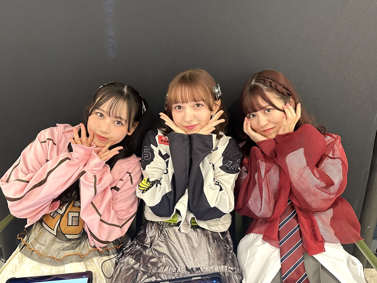 このあと21:00～‼️／ FRUITS ZIPPER FC限定生配信🎥✨ 🩷松本かれん
