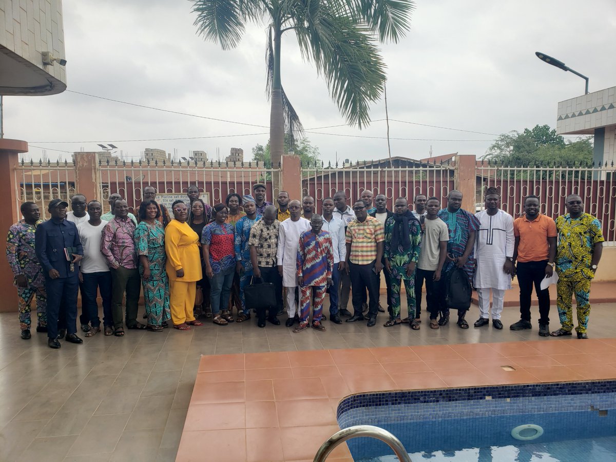 BeninFnec's tweet photo. Mise en œuvre de la composante 3 du PACO au Bénin : le FNEC renforce les capacités de promoteurs de projets sur les exigences de l’appel à projets 2024 https://t.co/SUhoIYEh8Y