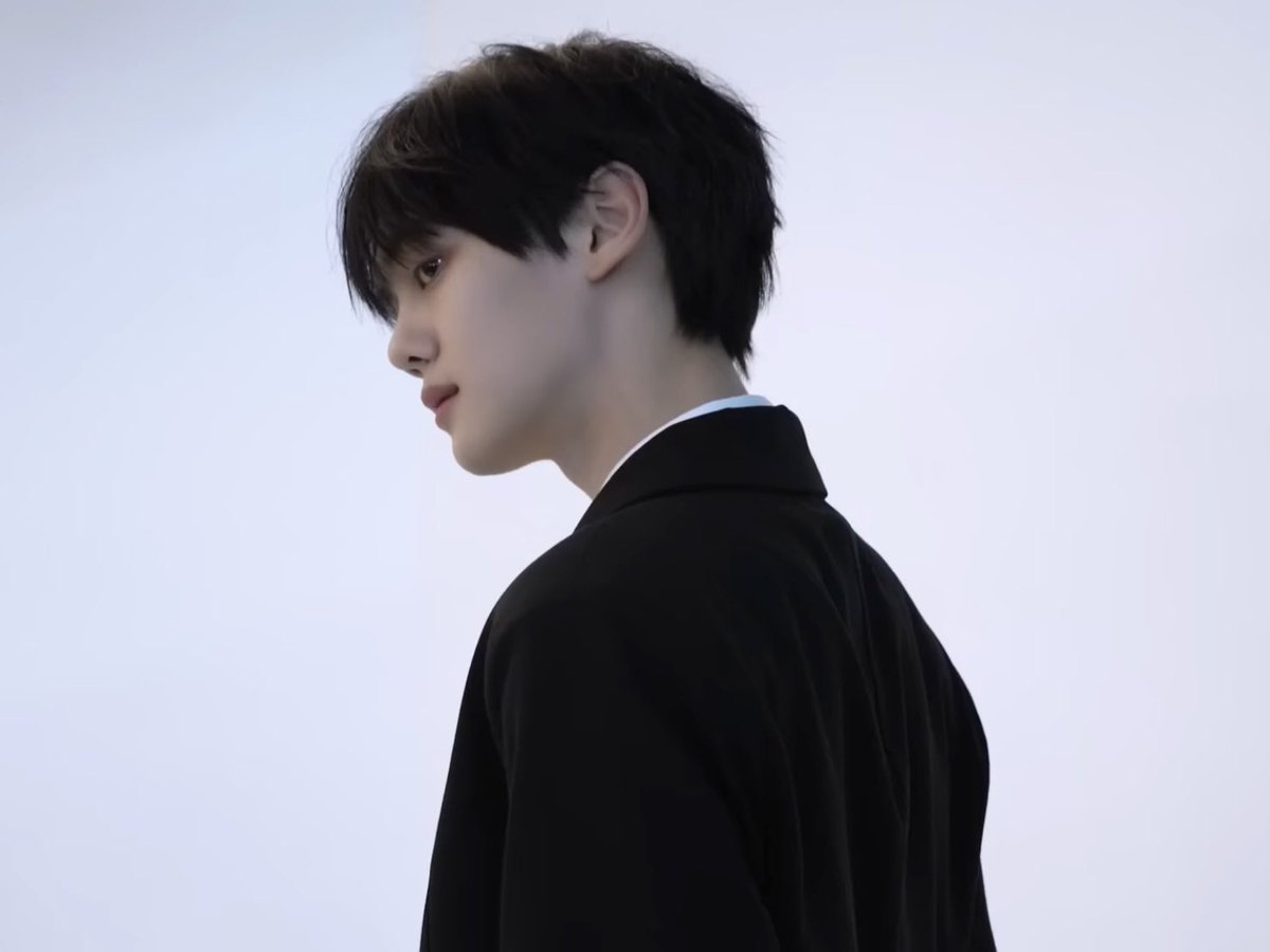 deerkgv's tweet photo. beautiful boy ♡ https://t.co/okv3f5R9Mp