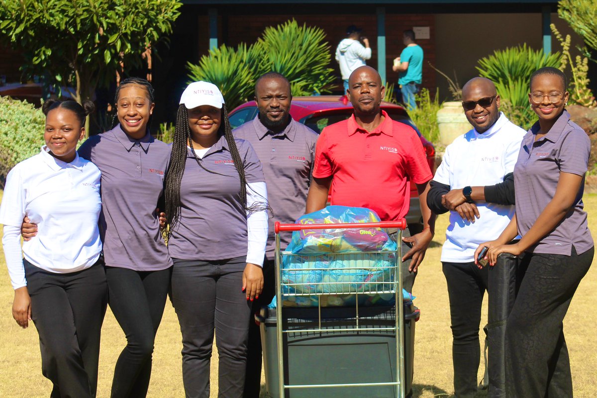 NtiyisoConsult's tweet photo. We dedicated 67 minutes to making a difference at Johannesburg Children's Home.
Together, let's continue Madiba's legacy by spreading hope, joy, and positive change every day.
#MandelaDay #UnlockingDevelopment #NtiyisoConsultingGroup https://t.co/mxXgbjnwCL