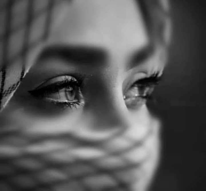 #Yaşadıklarıyla büyüyor insan,,,
Senelerin bir önemi yok..!    🕊🕊

#Canımdediklerim