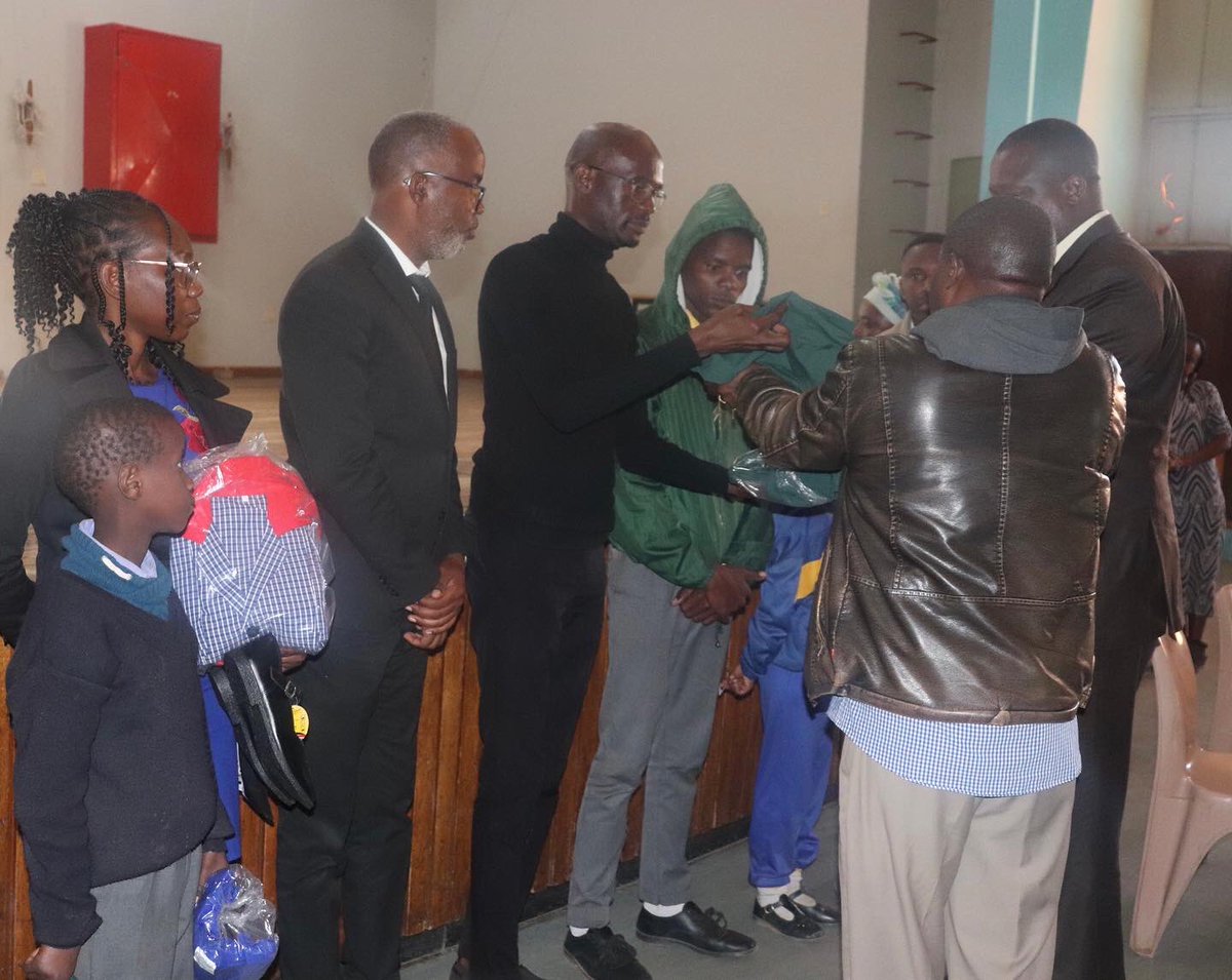 The Katutura Central constituency office, under the "Back to School" programme, distributed school uniform to 50 underprivileged learners from 5 schools within the constituency on July 17th.Ten pupils from each school were selected to receive a new uniform for the academic. 👏🏽