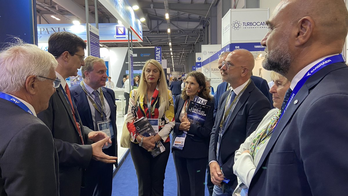 ✨A successful first day at the #FarnboroughInternationalAirshow2024!

#CIRA #AerospaceResearch #Innovation