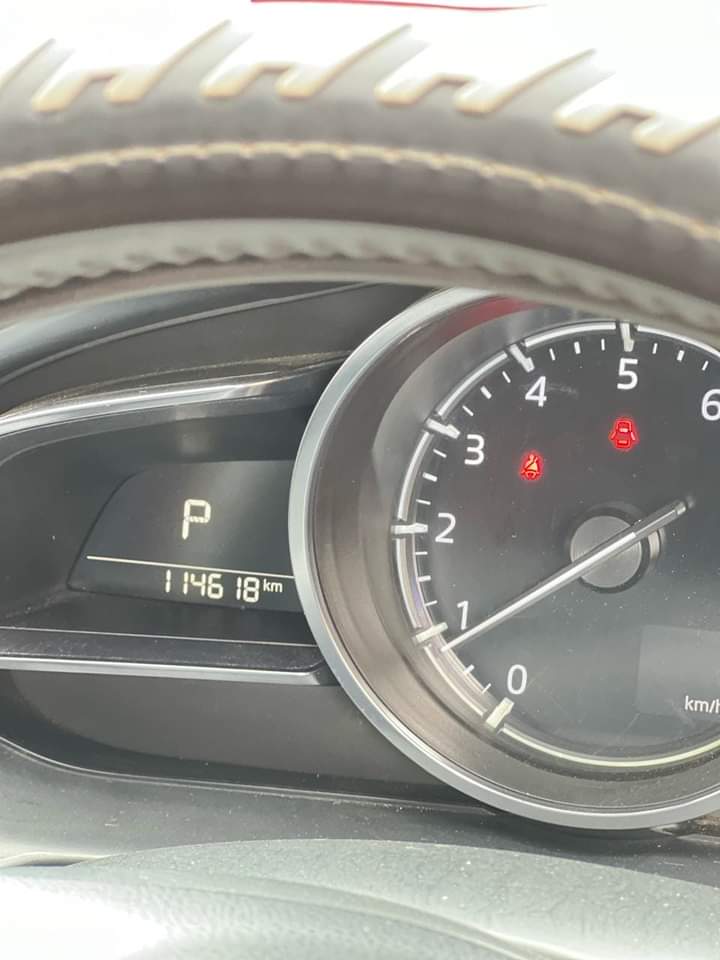 Starter pack ya Gen Z 

Buying this Mazda Demio 2018 (New Shape )at at  a price of 1.3m 

UpTo 80% financing available 

📞0726967341 
📌 Ridgeways, Kiambu road

#OccupyJKIA Citizen TV Larry Madowo Eldoret #March2Parliament Ole Sereni Kenyans Southern Bypass #EconomicShutDown