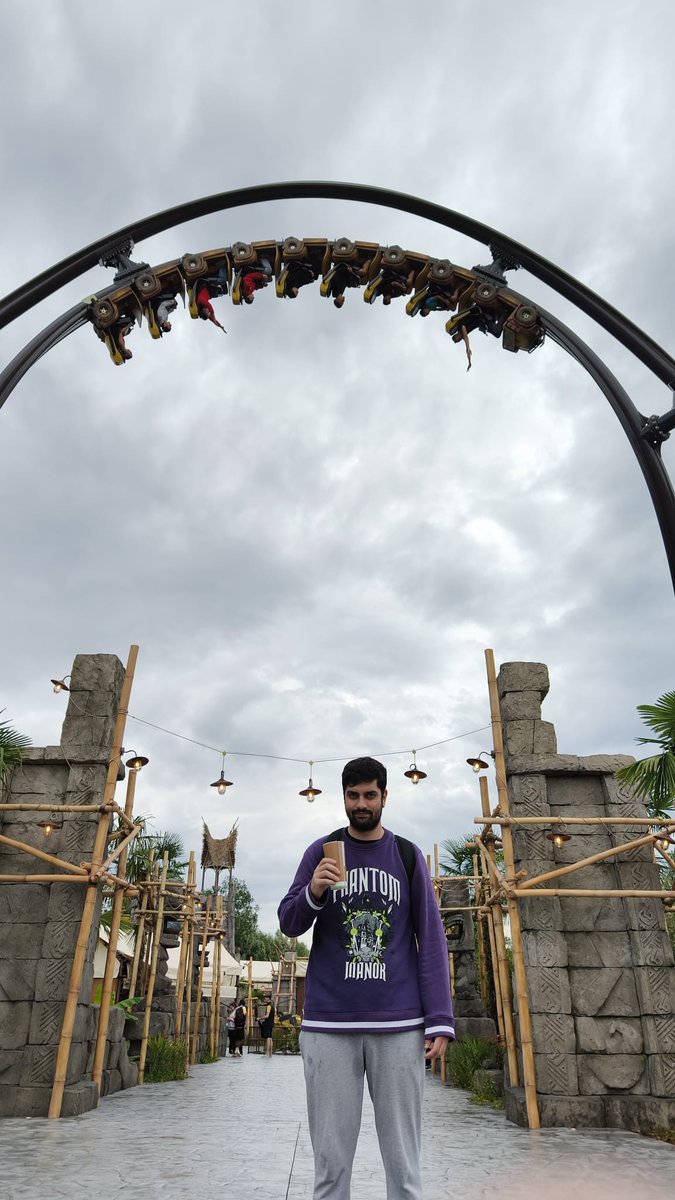 Junio 2024
Walibi Rhône-Alpes
Viaje de ida y vuelta el mismo dia. Empezó el dia lloviendo y cerrando atracciones pero luego se animó y acabó gustándome mucho este parque pq a pesar de que es pequeño, casi todo está muy bien tematizado
Mi fav es Mystic. 
Y no podia faltar mi crêpe