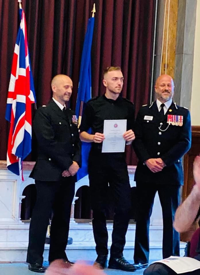 aidansev202's tweet photo. Well there we have it..

I’ve now officially attested as a Special Constable with Greater Manchester Police and look forward to getting back out on the streets of Manchester. 

Look forward to my first shift and being proactive again working with various teams.

🚓🚨 https://t.co/TOitKyFooL