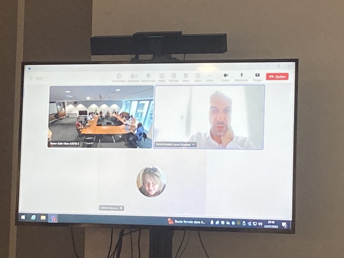 Merci à <a href="/lequipe/">L'ÉQUIPE</a> et son directeur de la rédaction <a href="/dangoumaulionel/">Lionel Dangoumau</a> pour cet échange riche avec la rédaction africaine éphémère de <a href="/CFImedias/">CFImedias</a> qui couvrira pour la 1ère fois les JO sous un angle 100% africain #ParisMedias2024 <a href="/yanness77/">Yann Hildwein 🥨</a>