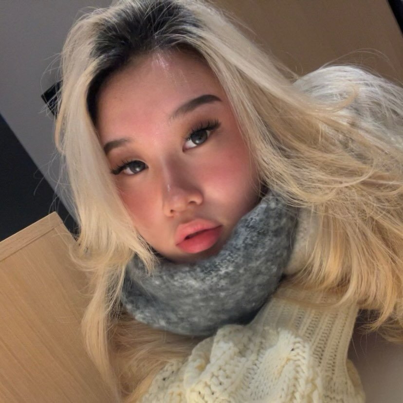 rextyd77's tweet photo. More blonde #irl #chindo #chindogirl #chineseindonesia #chineseindonesian #bacolanchindo #bacolan #kontenchindo #asupanchindo #asupanhariini #amoy #amoylover #bacolin #hot #sexy #小姐 https://t.co/yOL4l8PaFS