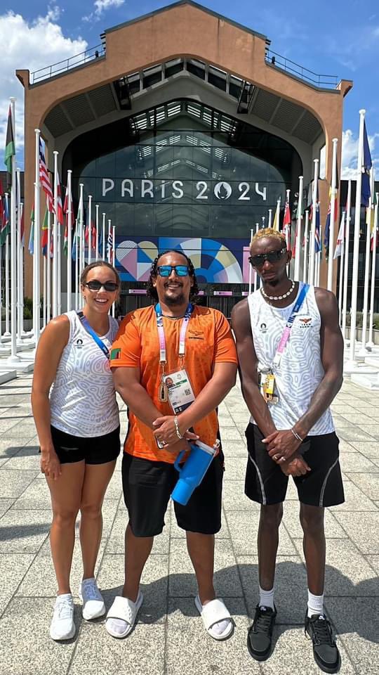 PARIS 2024!! 

WE. ARE. HERE! 

Mia and Damien have arrived in Paris as Team Zambia Swimming for the Paris 2024 Olympic Games!  They are accompanied by Coach Ian Stephenson.

Let's hear it!!! 

Watch this space for loads more updates! 

ZAMBIA KU CHALO!!!!! 

🇿🇲 

💪🏾