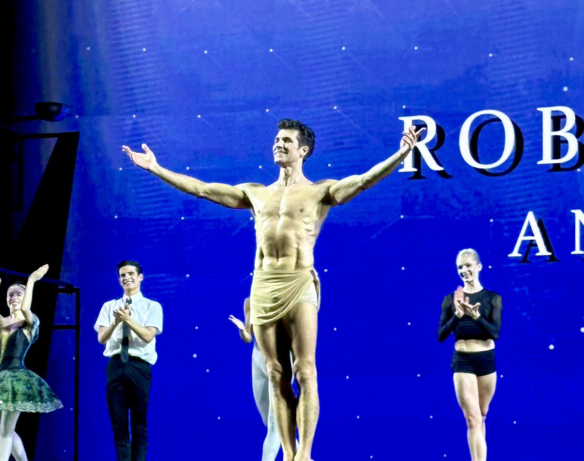 Roberto Bolle F & F (@rbfansfriends) on Twitter photo Shining, sparkling super star <a href="/RobertoBolle/">Roberto Bolle</a> at Torre del Lago in Toscana🇮🇹 last Wednesday. Doubtless, he is the one and only genuine artist!!!✨💫 Shining, sparkling super star <a href="/RobertoBolle/">Roberto Bolle</a> at Torre del Lago in Toscana🇮🇹 last Wednesday. Doubtless, he is the one and only genuine artist!!!✨💫