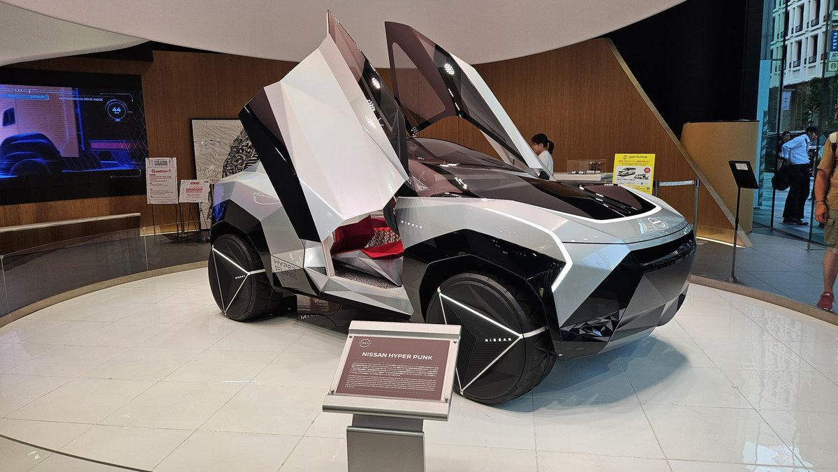 gracexchi's tweet photo. Fun times at Nissan Crossing! #nissancrossing #playground #thegamechangers https://t.co/NeKBqwc2aL