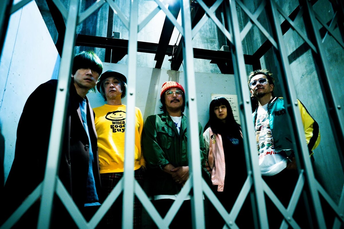 natalie_mu's tweet photo. ROSSO、LOSALIOS、THE GOLDEN WET FINGERSの未配信曲サブスク解禁
https://t.co/A7mPSN2F2f

#ROSSO #LOSALIOS #THEGOLDENWETFINGERS https://t.co/79v43DzVA3